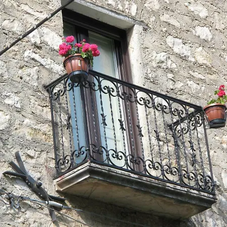Casa Sarlo Petina
