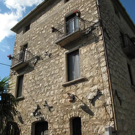 Apartahotel Casa Sarlo Petina