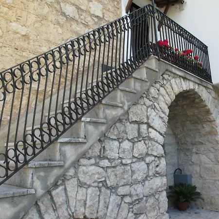 Aparthotel Casa Sarlo 3*