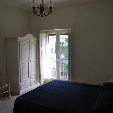 Casa Sarlo 3* Petina