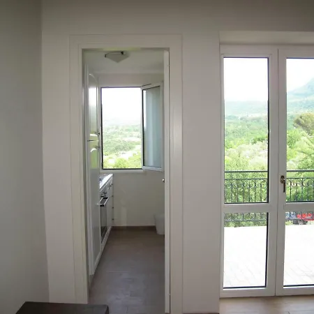 Casa Sarlo Aparthotel Petina