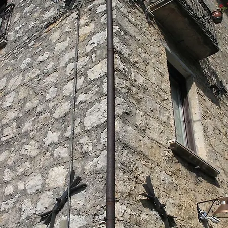 Casa Sarlo 3* Petina